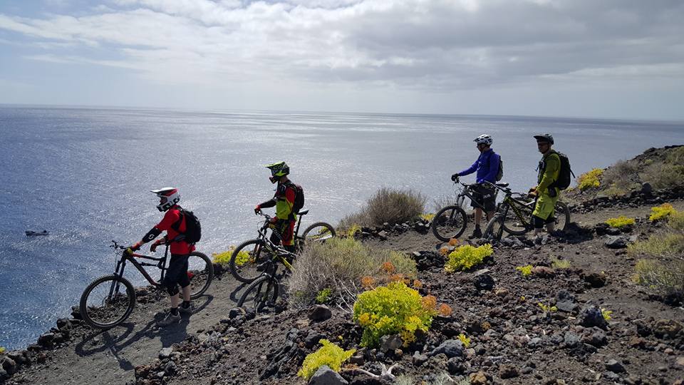 Vulcanic riding "La Palma" with Bikehorizon 2016